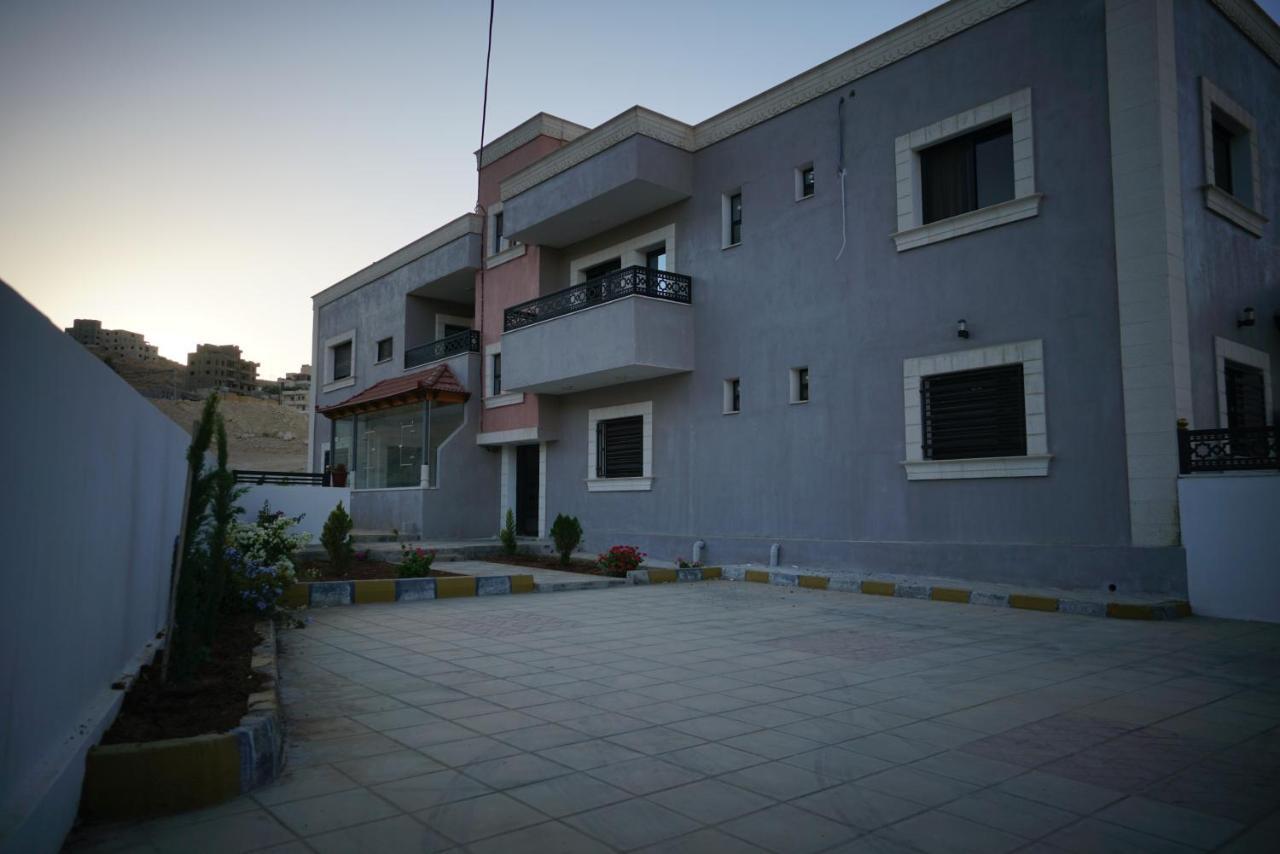 Amro Petra Apartment Wadi Musa Luaran gambar